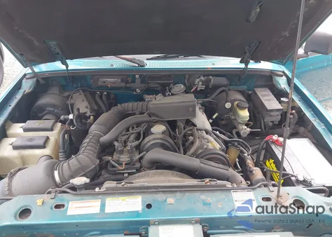 1996 Ford Ranger Super Cab z USA, uszkodzony, nr VIN 1FTCR14A3TPB06188